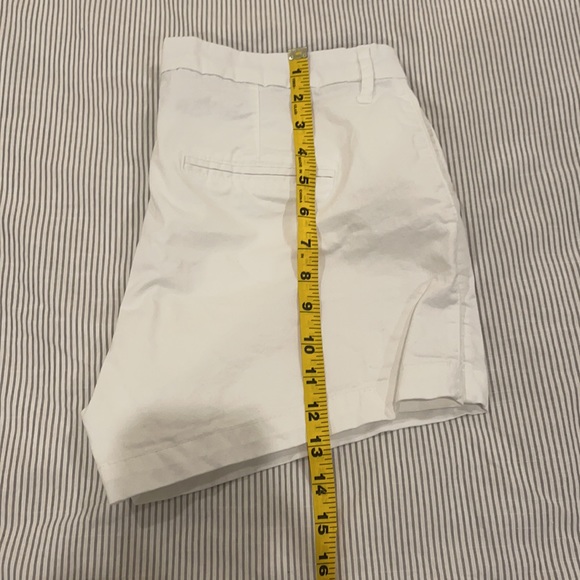 COPY - OLD NAVY: Everyday/ pixie/ white denim shorts x 4 - Picture 4 of 9